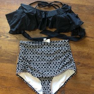 High waisted bottom with tie back bikini top. Large.